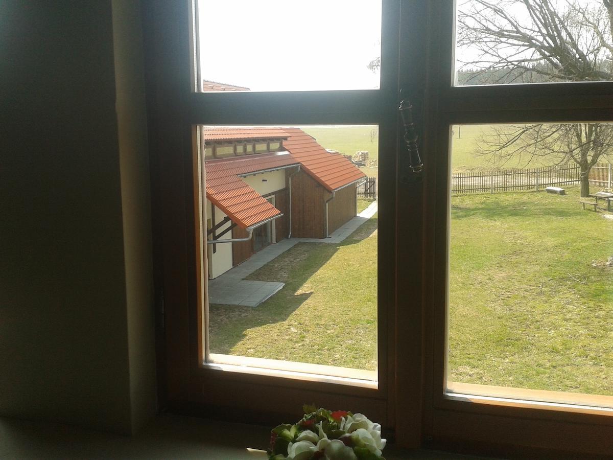 Hostinec u Zámečku Klokočov Esterno foto